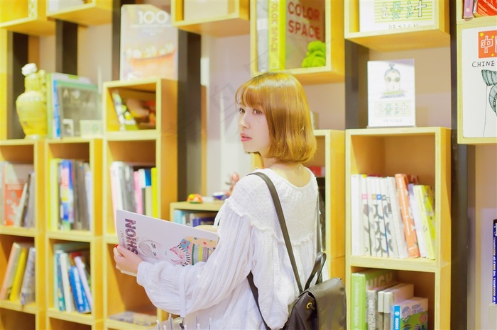 女子阴部真实图片